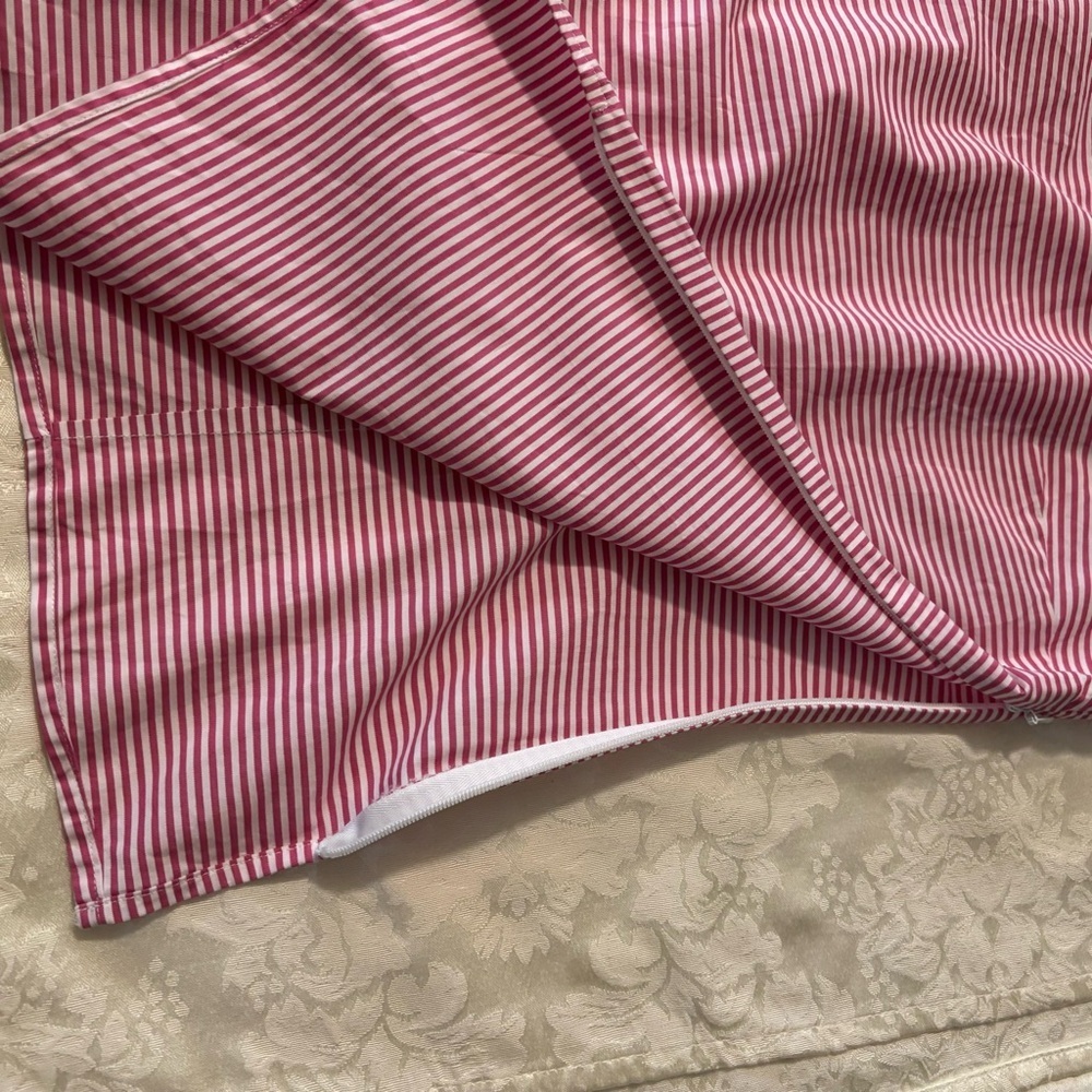 ❤️2/$15 or 3/$21❤️ Talbots Striped Sleeveless Top w/Beading, Size 2 - Picture 6 of 9